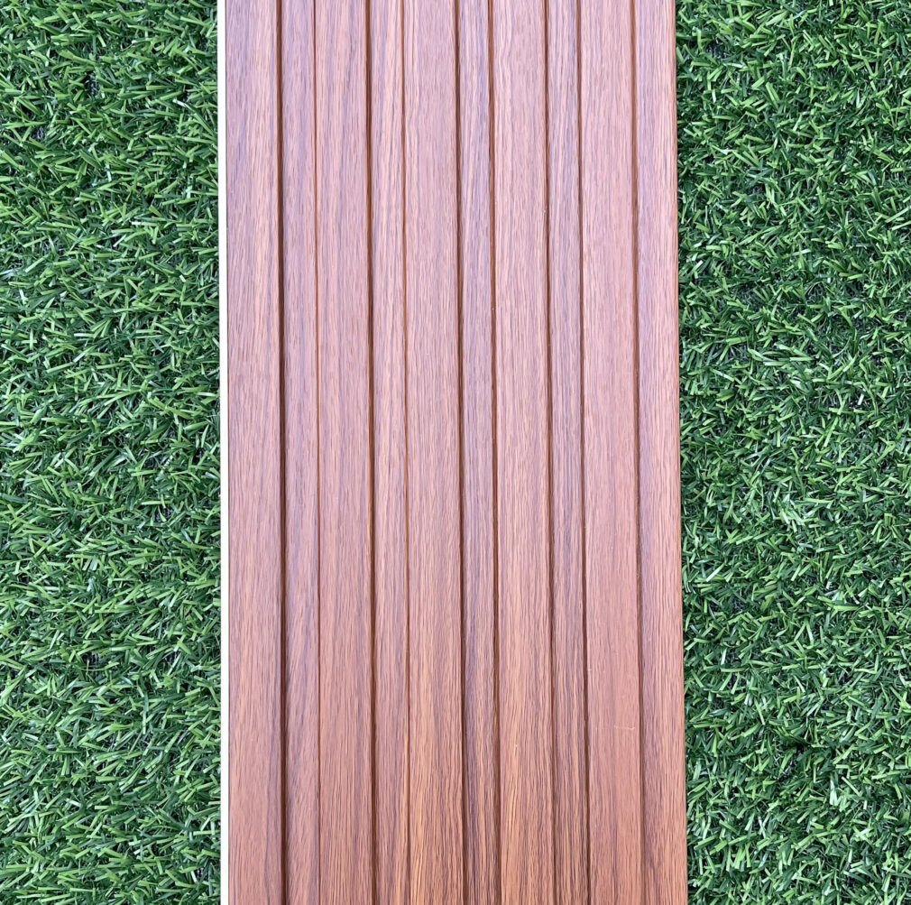 Flat Square Walnut